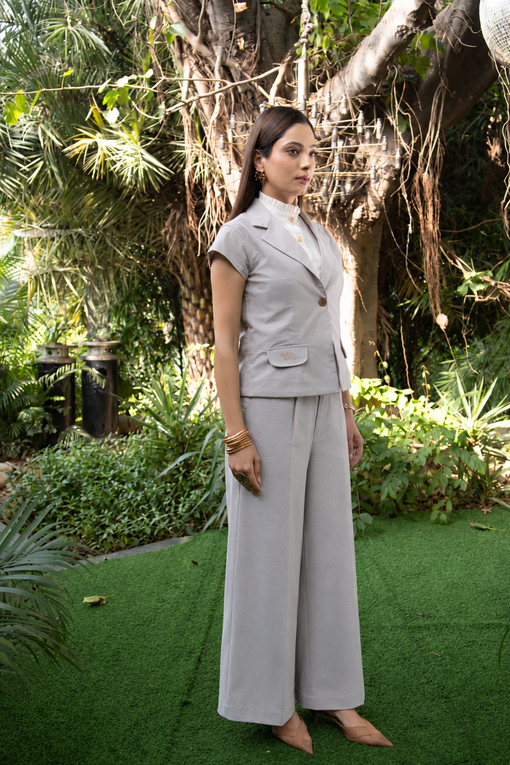 Chambray Embroidered Waistcoat