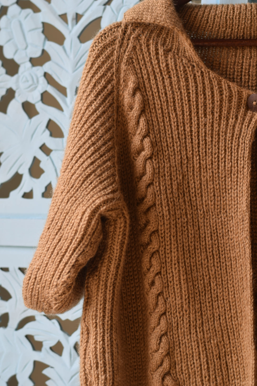 Mountain Mist Handknit Grey Cable Sweater